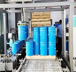 Elektrische Isolierung Zweikomponenten-Epoxidharz mit thermischer Zersetzung >320°C und Topfzeit 30 Minuten für Hochspannungstransformatoren